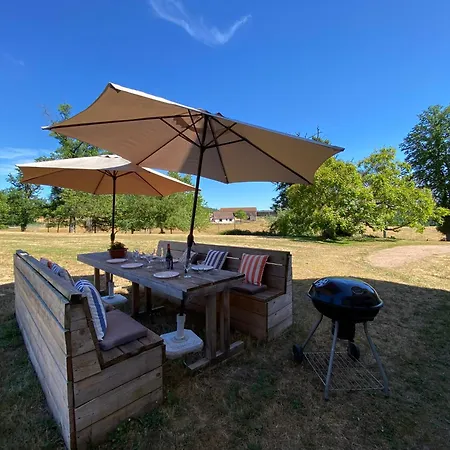 Grand Chez Domaine Château De Bussolles Hébergement de vacances